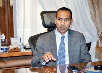نائب رئيس بنك مصر : سنُوقع اتفاقيات مع شركات وجمعيات لإصدار كارت ميزة