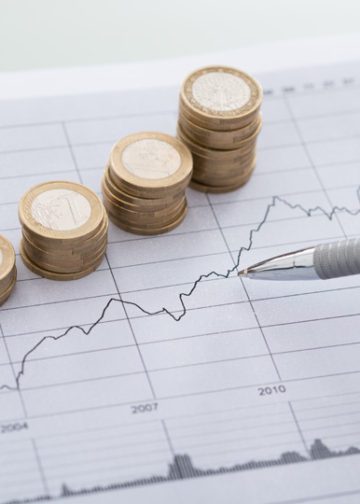 مصر تتصدر دول الأسواق الناشئة في خفض معدلات التضخم ( انفوجراف )