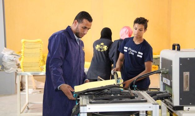 يُصنع فلاتر هواء السيارات ..مصطفى سعيد يحكي كيف نجح مع قرض جهاز المشروعات