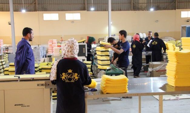 يُصنع فلاتر هواء السيارات ..مصطفى سعيد يحكي كيف نجح مع قرض جهاز المشروعات