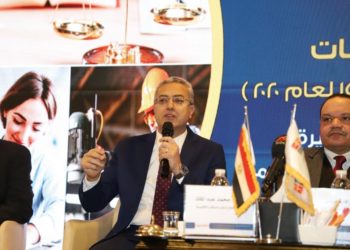 محمد عبد الملك :قانون المشروعات الصغيرة يحمي 90 % من المشروعات