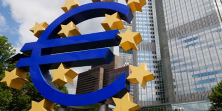 “الأوروبي لإعادة الإعمار” يفاوض بنك إسلامي لتوفير قروض لـ “الصغيرة والمتوسطة”