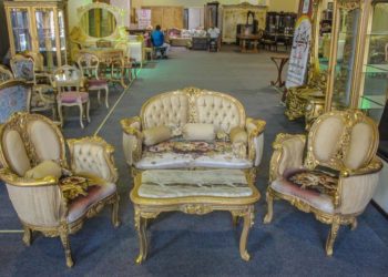 إفرش بيتك بالكامل بأثاث دمياطي فاخر من معرض” صنع في دمياط ” بـ 48 ألف جنيه