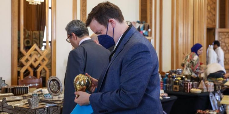 “جهاز المشروعات “يُنظم معرض “اشتري مصري” لأعضاء السلك الدبلوماسي