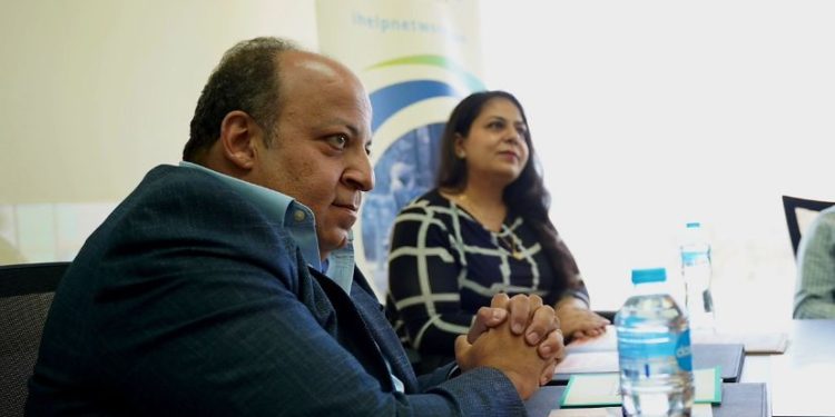 فرصة توقع بروتوكول مع شبكة “آي-هيلب” لتقديم خدمات تمويلية لذوي الإعاقة وكبار السن