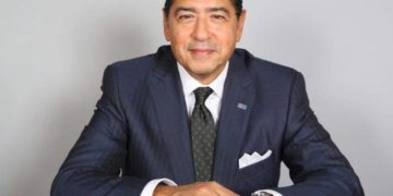 “هشام عز العرب “و” محمد نجيب ” مستشارين لمحافظ البنك المركزي الجديد ..تعرف عليهما