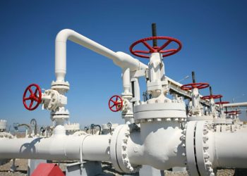 “البترول” تنفي مطالبة المواطنين بغلق محابس عدادات الغاز بالمنازل