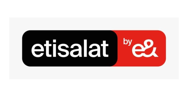 اتصالات مصر تتعاون مع “زوهو” العالمية لتزويد الشركات الصغيرة والتجار بالحلول التكنولوجية