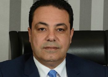 عباس فايد :أبو ظبي الأول يستحوذ على 2% من السوق..والانتهاء من الدمج الشهر المقبل