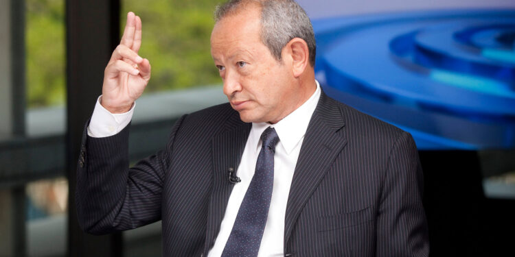 الملياردير نجيب ساويرس يرغب في الاستثمار في القطاع الزراعي في مصر