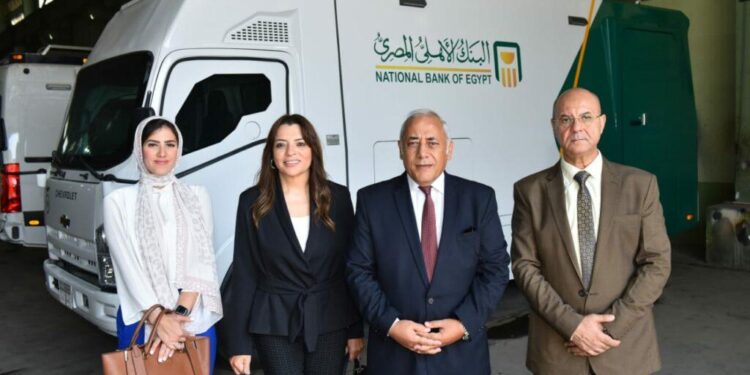 البنك الأهلي يتعاون مع مصنع قادر لتصنيع وتوريد سيارات الصراف الآلي المتنقلة الجديدة