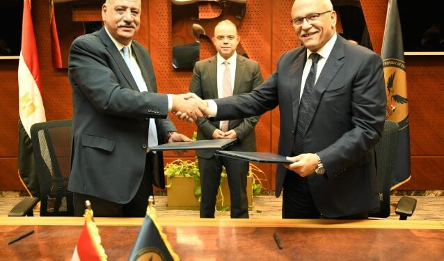 توقيع اتفاقية تعاون بين مركز المديرين واتحاد التمويل الاستهلاكي