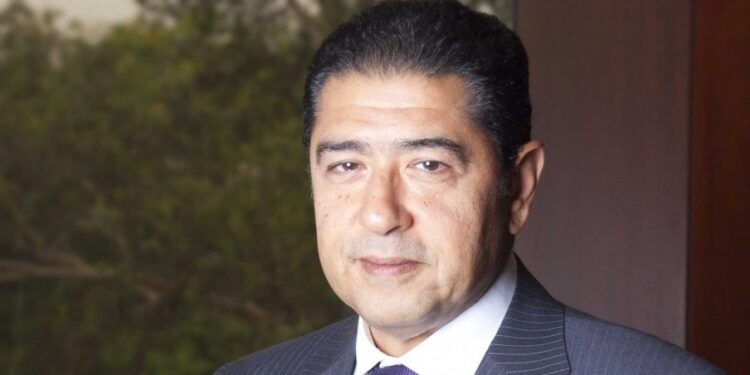 مستشار البنك المركزي : ” لو قدرنا ننزل التضخم إلى 3% مش هيفرق معانا سعر الدولار”