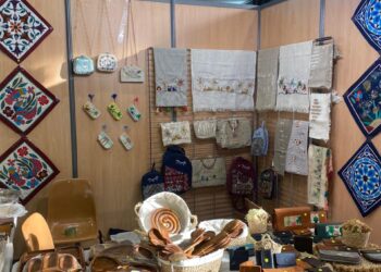 جهاز المشروعات ينقل أجواء معرض “تراثنا” إلي باريس