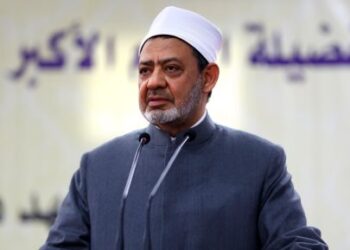 شيخ الأزهر يرفع الحد الأدنى للإعانة الشهرية لغير القادرين إلى 700 جنيها