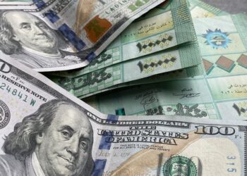 لأول مرة في التاريخ ..الدولار الأمريكي يقترب من 50 ألف ليرة لبنانية