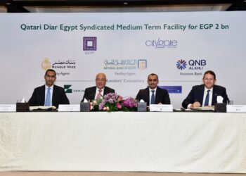 تحالف بنوك ” الأهلي المصري ومصر وقطر الوطني ” يضخ ملياري جنيه لصالح الديار القطرية