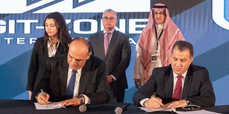 جذب ١٠ مليار دولار استثمارات من خارج القارة خلال عام