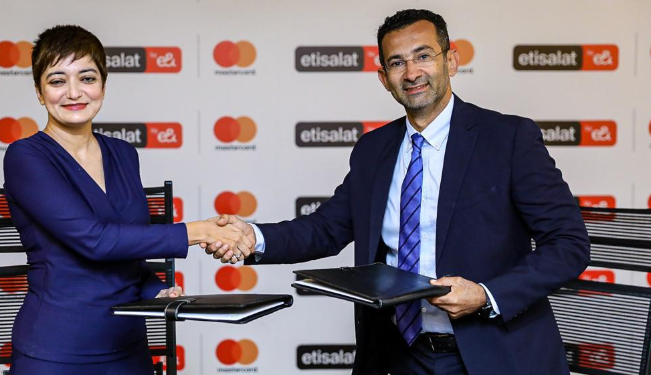 تعاون جديد بين «اتصالات مصر من &e» و «ماستركارد» لتطوير منظومة المدفوعات الرقمية