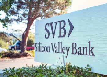 أمريكا تضمن ودائع “بنك سيليكون فالي” المنهار