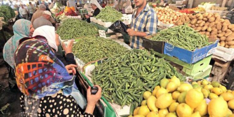 ارتفاع أسعار الطعام تتسبب في زيادة معدل التضخم الشهري