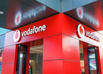 “فودافون مصر” تنفي وقف خدمة فودافون كاش