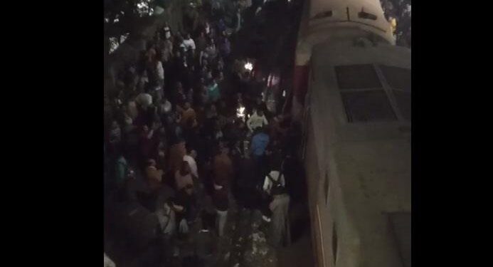 عاجل ..خروج قطار منوف عن الرصيف بقليوب.. وجار حصر الضحايا والمصابين (فيديو )