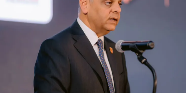 قطاع التأمين المصري يتعاون مع الحكومة لعرض سبل الحماية التأمينية لمحدودي الدخل