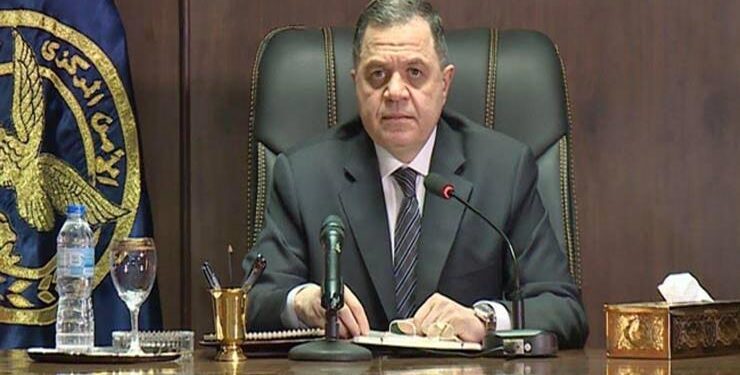 الداخلية ترفع رسوم الملصق الإلكتروني للسيارات