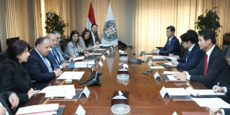 معيط : الدولة تسعي إلى زيادة استثمارات الشركات الكورية