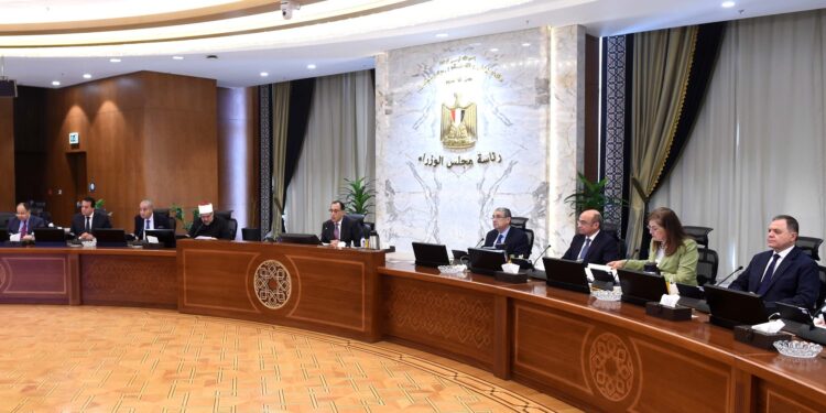 الحكومة تعتمد حوافز لمشروعات الهيدروجين الأخضر ومشتقاته ( التفاصيل الكاملة )