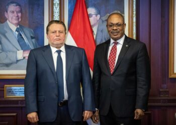 محافظ البنك المركزي يستقبل وفدًا من مجموعة بنك التنمية الأفريقي