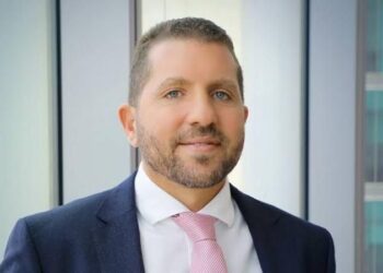 “سي أف أي” المالية تدشن أول أعمالها بمصر