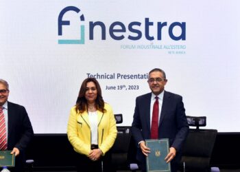 تحالف إيطالي ينشأ أول منطقة حرة عامة بنظام المطور الصناعي الخاص بدمياط