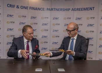 شركة “وان فاينانس” و” CRIF Egypt” يوقعان اتفاقية شراكة
