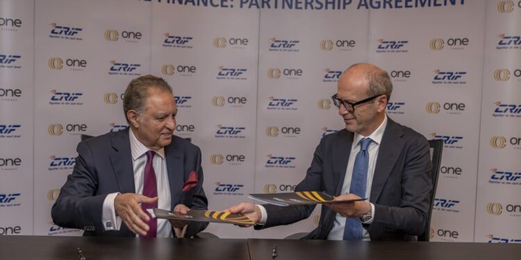 شركة “وان فاينانس” و” CRIF Egypt” يوقعان اتفاقية شراكة