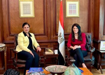 وزيرة التعاون الدولي تبحث مع المدير الإقليمي لـ “إيفاد” تطور تنفيذ برامج التنمية الزراعية