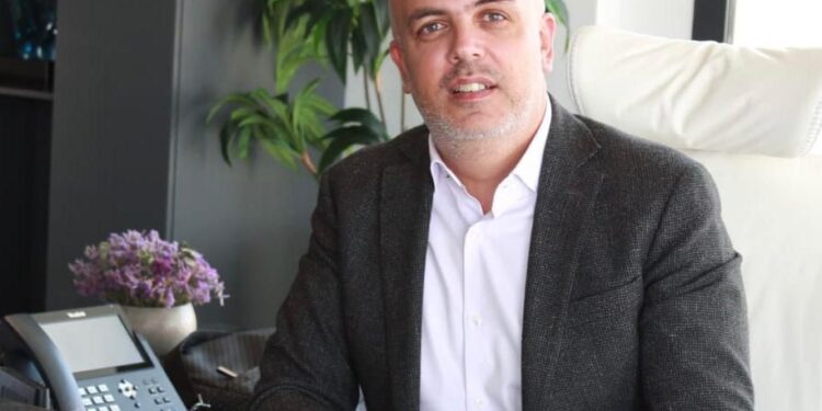 الرئيس يوجه بزيادة الدعم..وريفي تحقق أرباحاً أبرز أخبار تمويل المتوسطة والصغيرة ومتناهية الصغر خلال أسبوع