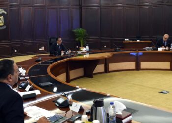 رئيس الوزراء : 200 مليار جنيه إجمالي ما تم إتاحته لمشروعات مبادرة “حياة كريمة “