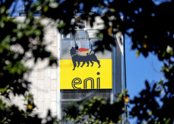 “إيني” الإيطالية تعتزم استثمار 7.7 مليار دولار في مصر خلال 4 أعوام
