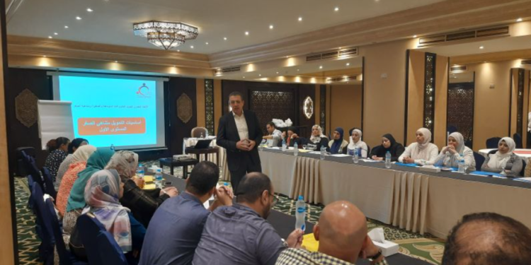 انطلاق الدورة التدريبية لأساسيات التمويل متناهي الصغر ضمن برنامج الترقية المؤسسية