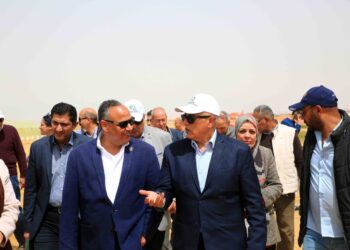 بدء تقديم خدمات التحاليل الزراعية المتخصصة للتربة والمياه داخل أراضى الـ ١.٥ مليون فدان فى المغرة