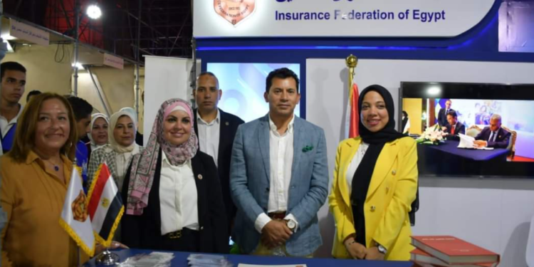 إقبال كبير على جناح الاتحاد المصرى للتأمين بمعرض “بيزنس يا شباب”