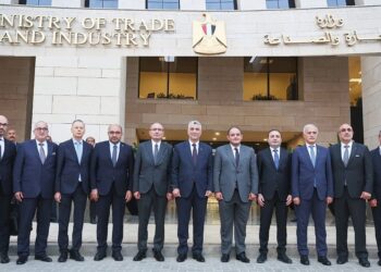 وزير الصناعة : دراسة إنشاء خط للنقل البحري الـ RO-RO يربط بين مصر وتركيا