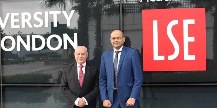 “البورصة” توقع بروتوكول تعاون مع الجامعات الأوروبية في مصر