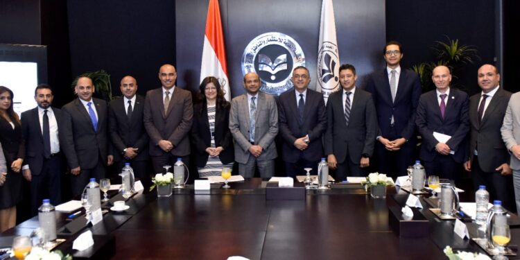  رئيس هيئة الاستثمار ورئيس البورصة يبحثان تفعيل أطر التعاون بين المؤسستين