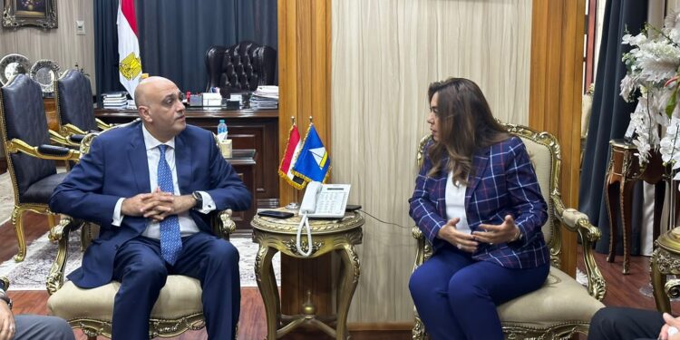 عاجل..إطلاق مبادرة “تدوم دمياط مع جهاز المشروعات” لتمويل 100 مشروع أثاث بقيمة 50 مليون جنيه