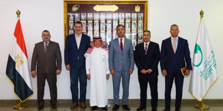 رئيس البريد المصري يستقبل الرئيس التنفيذي لشركة ناقل إكسبرس السعودية