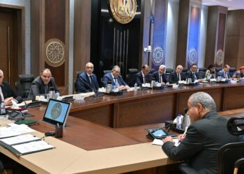 التموين تتعاون من المركزي لتوفير المكون الدولاري لتحقيق مستهدفات مبادرة خفض الأسعار