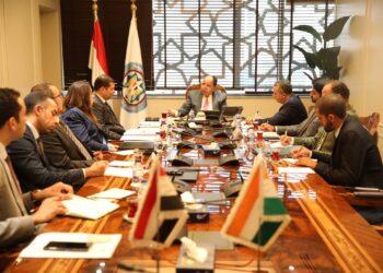 مصر تبحث تسوية المدفوعات مع الهند باستخدام العملات المحلية